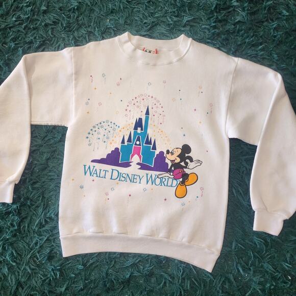 Vintage Walt Disney World Mickey Castle Sweatshirt White Made in USA Small 18x24 - Picture 1 of 7